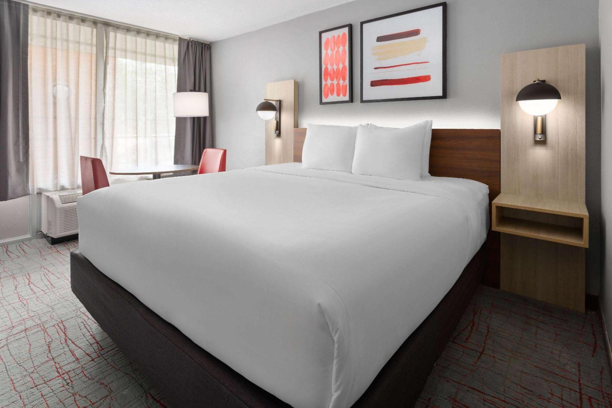 Hawthorn Extended Stay By Wyndham Columbia-Ft Jackson Exterior foto