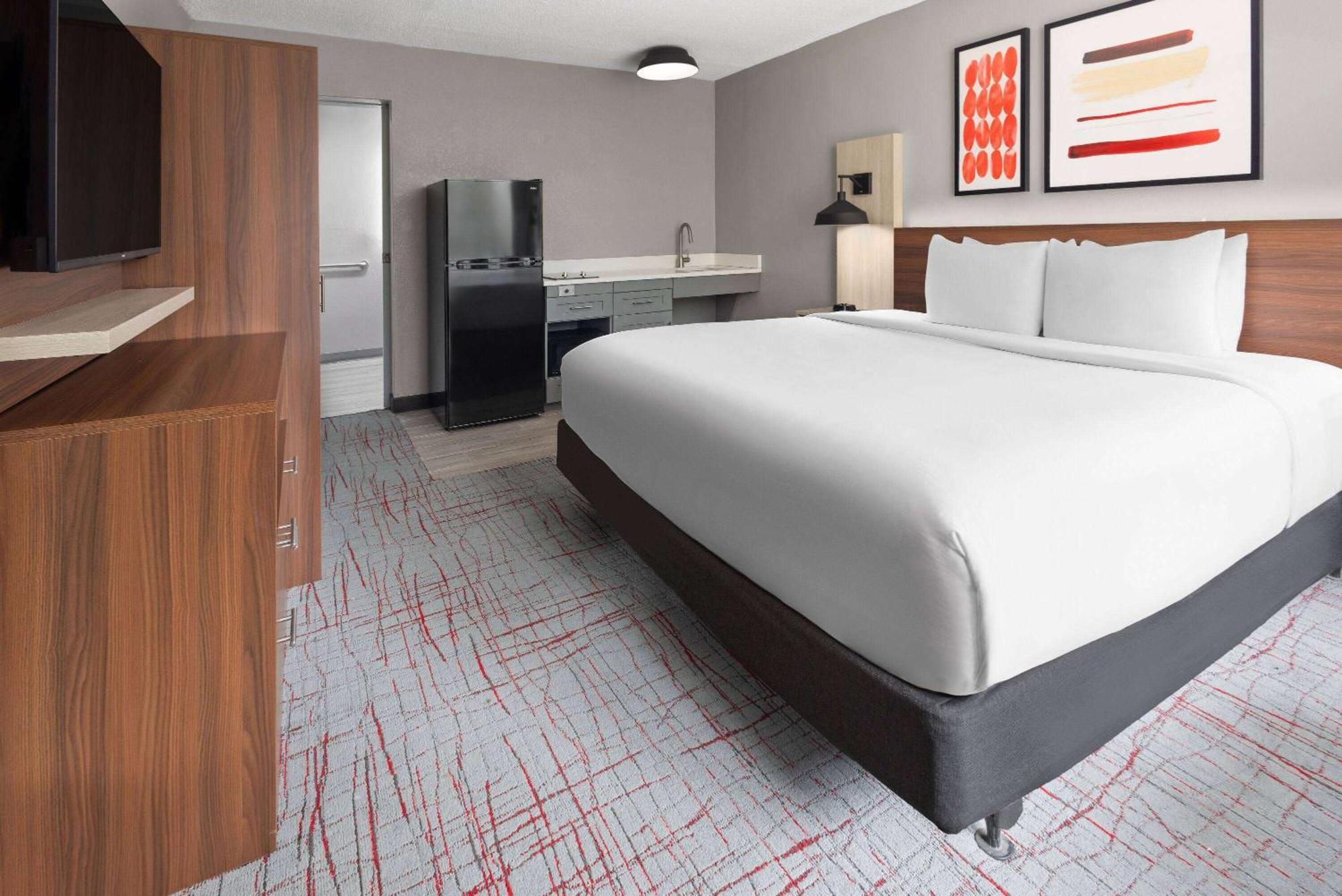 Hawthorn Extended Stay By Wyndham Columbia-Ft Jackson Exterior foto